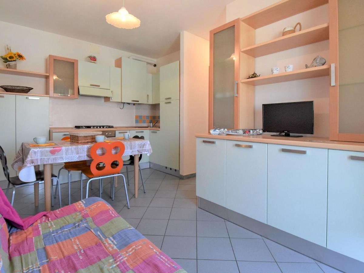 Apartment Solmare-14 By Interhome Розапинета Экстерьер фото